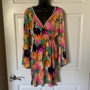 Beautiful floral dress with cutout detail